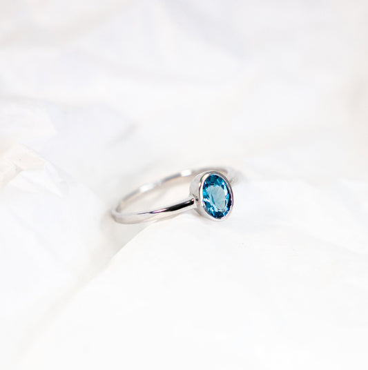 925 Blue Topaz Oval Solitaire Ring